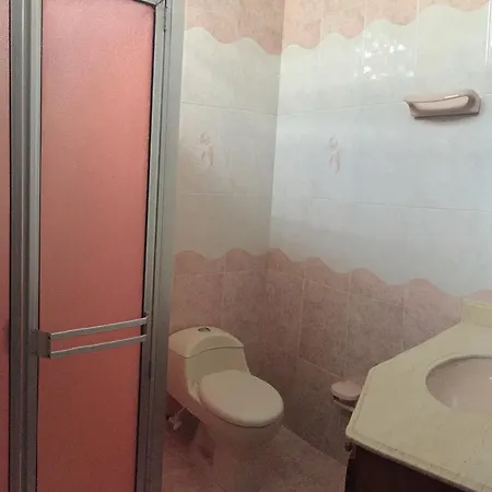Hostal Cande *